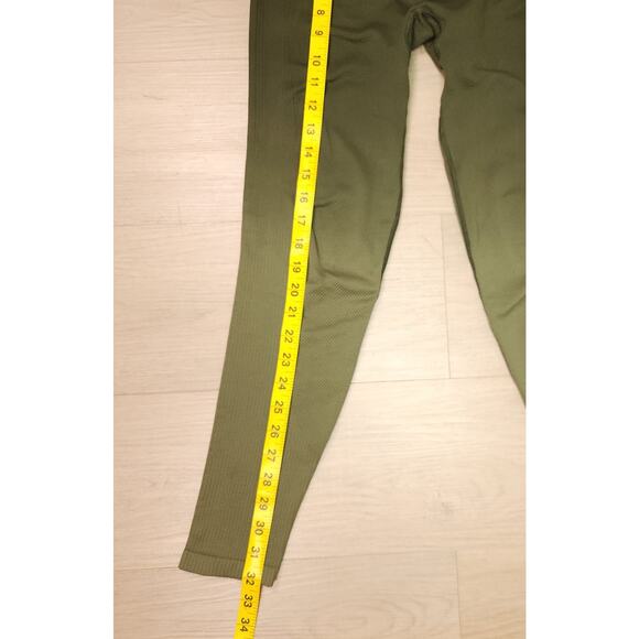 PINK Active Size S “I Am Strong” Olive Green Seamless High-Waisted Leggings - Picture 7 of 13